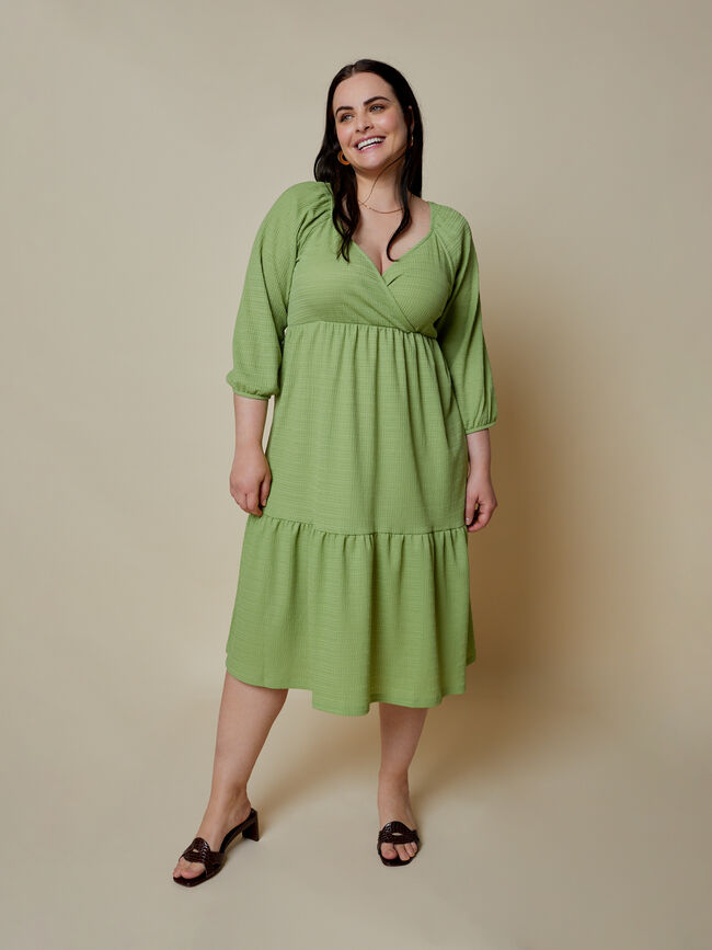 VESTIDO DETALLE TEXTURA kaki claro