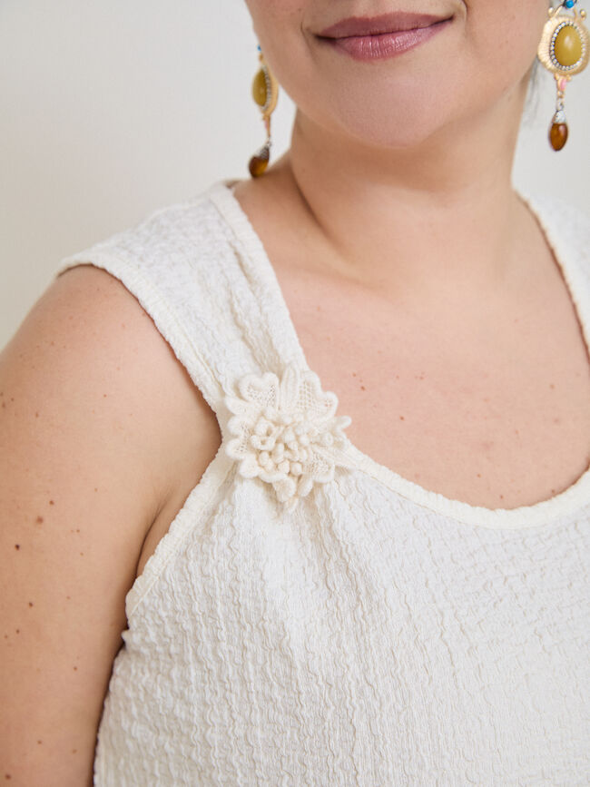 CAMISETA FLOR CRINKLE Blanco Hueso