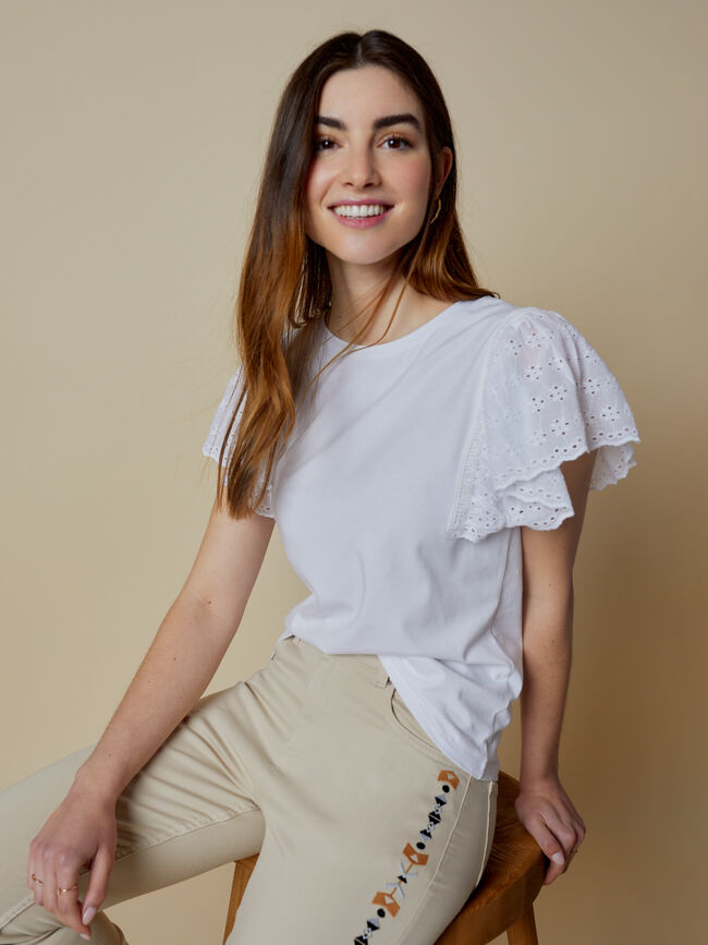Camiseta detalle calados en manga Blanco Optico