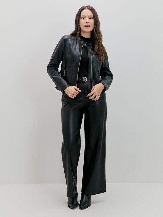 CHAQUETA CORTES POLIPIEL Negro image number null