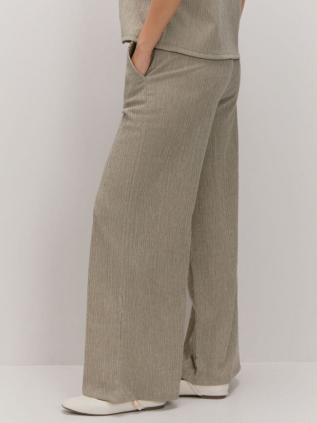 PANTALON TEXTURA ABERTURAS Beige