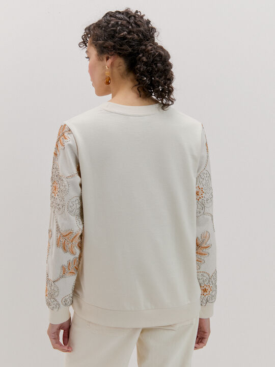 SUDADERA Piedra image number null