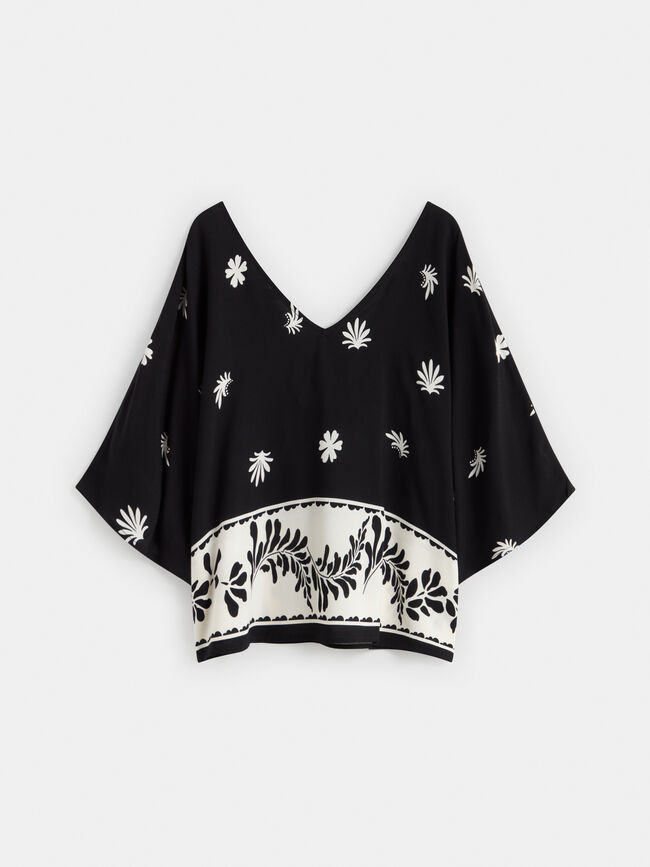 BLUSA ESTAMPADA Negro