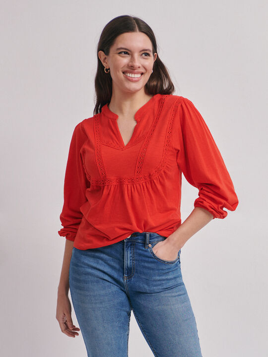 CAMISETA BORDADA Rojo Tomate image number null