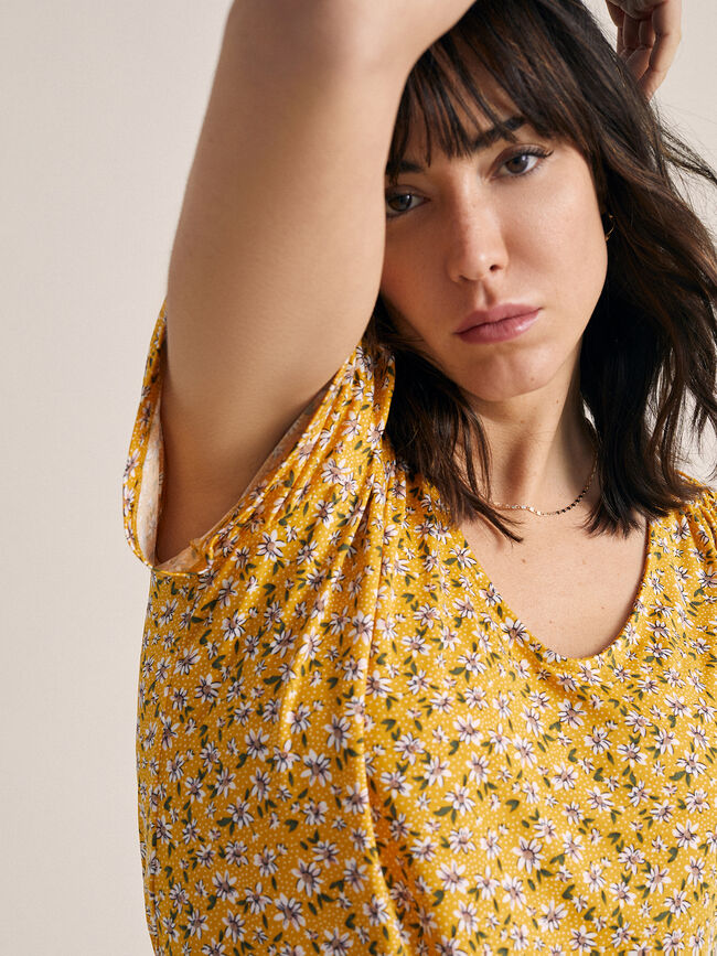 camiseta estampado floral 100% algodón Mostaza