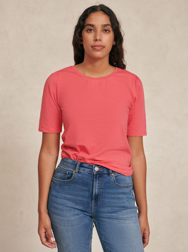 CAMISETA FRUNCIDO EN HOMBRO Fucsia Claro