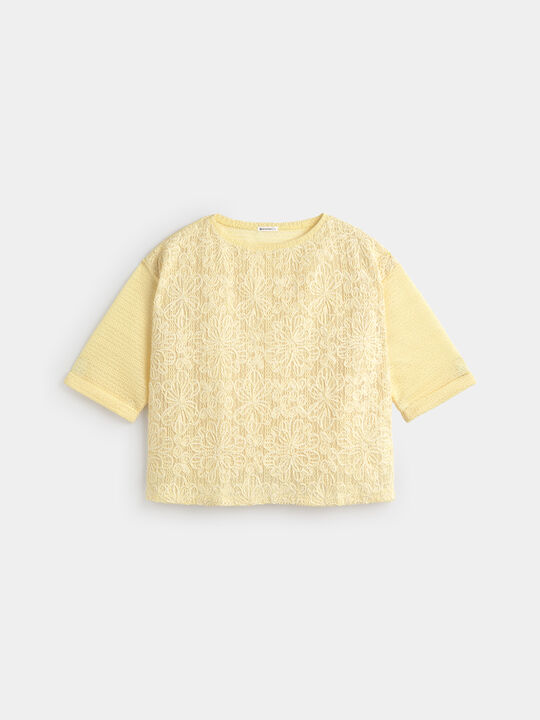 CAMISETA ENCAJE FLORAL Amarillo Pastel image number null
