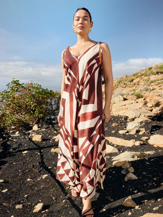 VESTIDO LARGO VUELO Crudo image number null