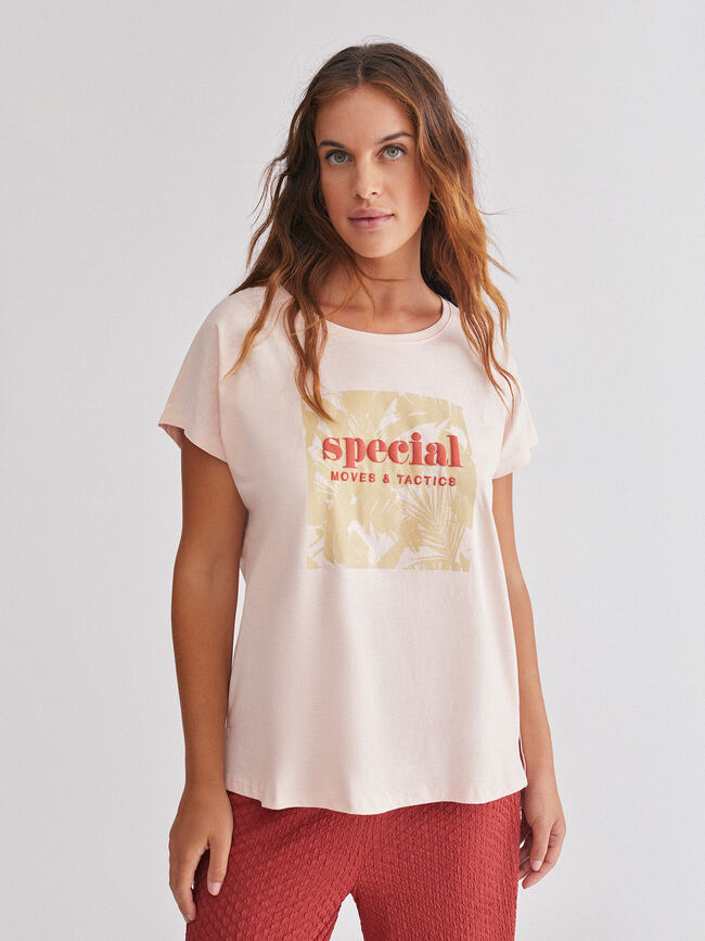 Camiseta manga corta con estampado jungl Rosa
