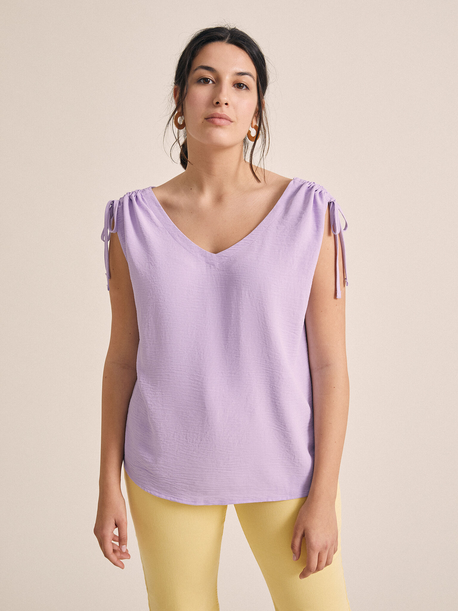 Tops Con Detalles