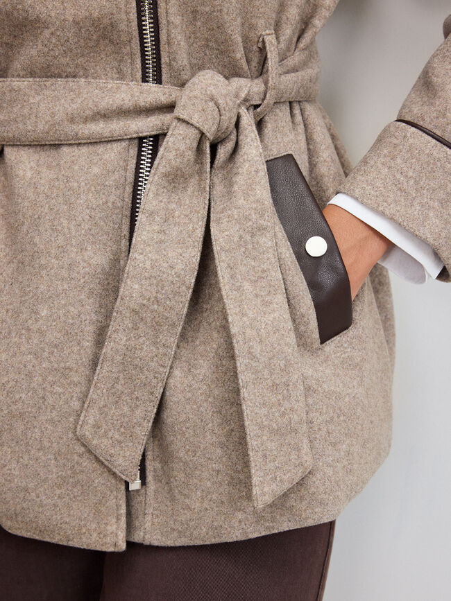 CHAQUETA LARGA CINTURON Beige