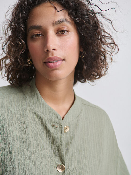 bomber Verde image number null