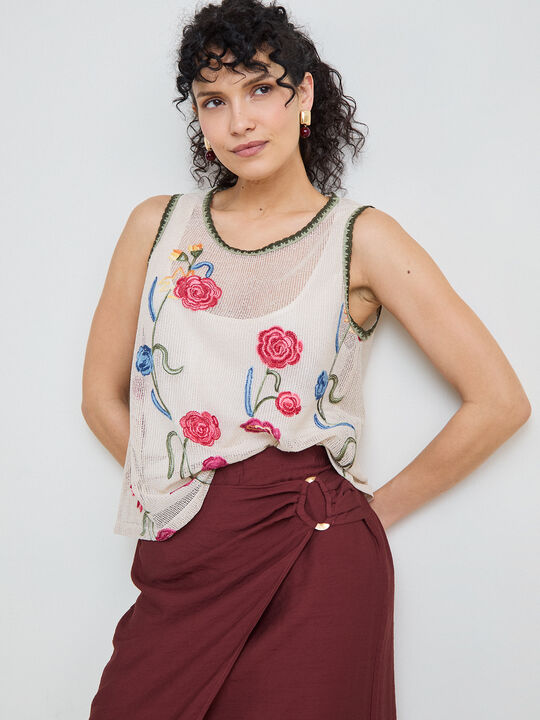 TOP CALADO FLORES BORDADAS Piedra image number null