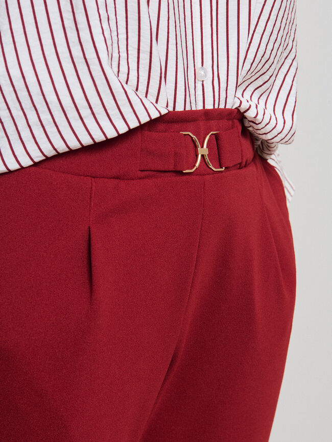 PANTALON DETALLE CINTURA ROJO OXIDO