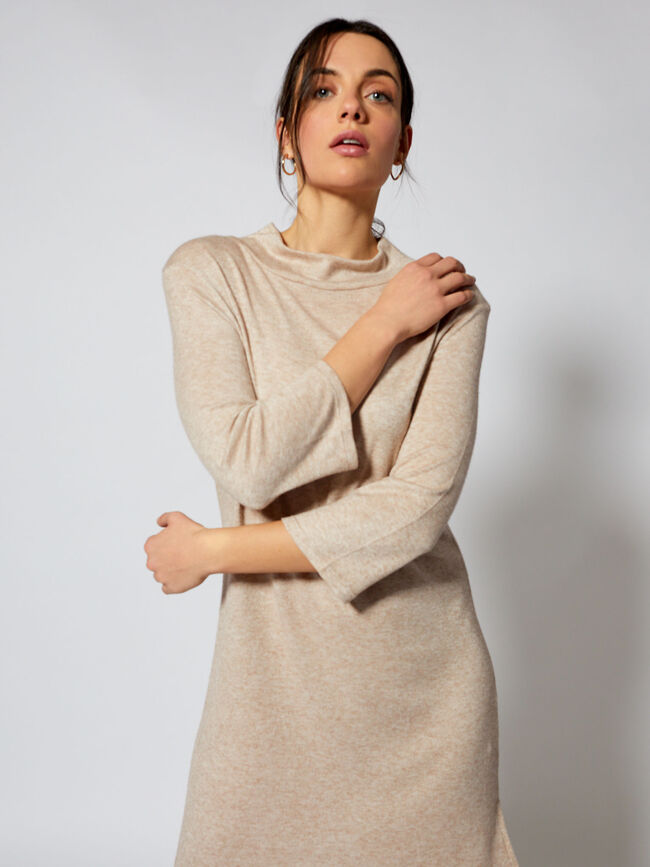 Vestido cuello perkins Beige