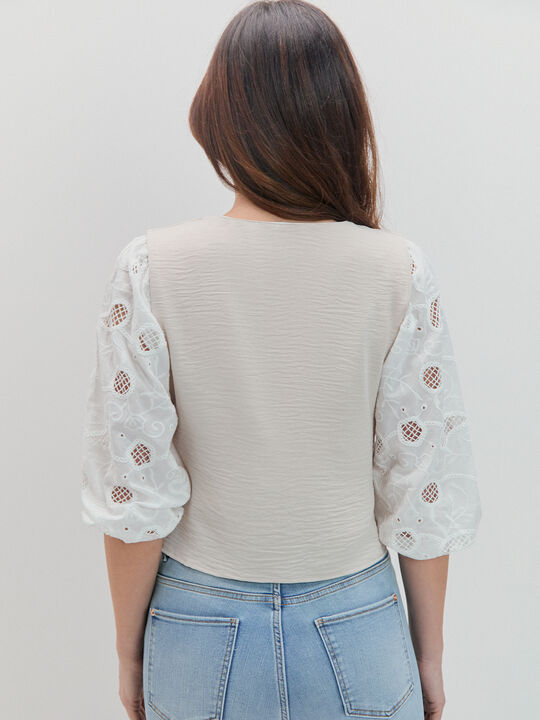 CHALECO BOTONES PEQUE&Ntilde;OS Marfil image number null