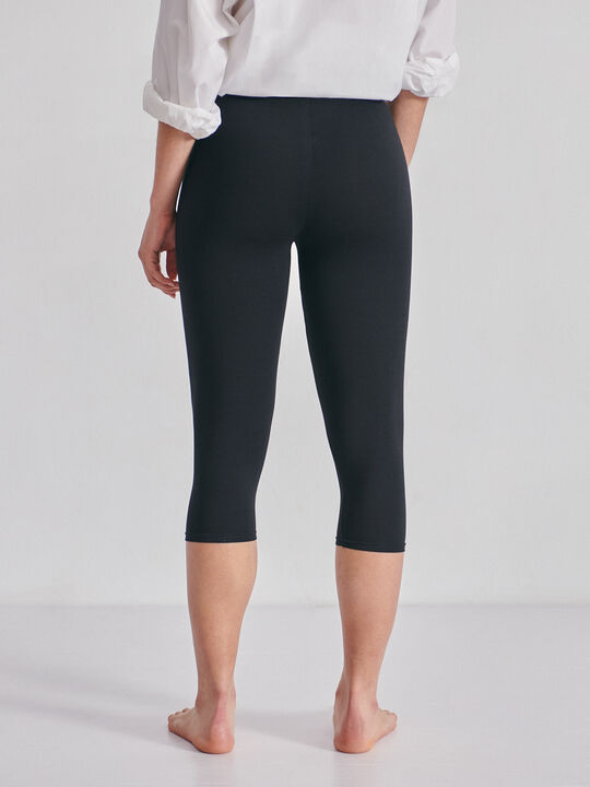 Legging capri básico Negro image number null