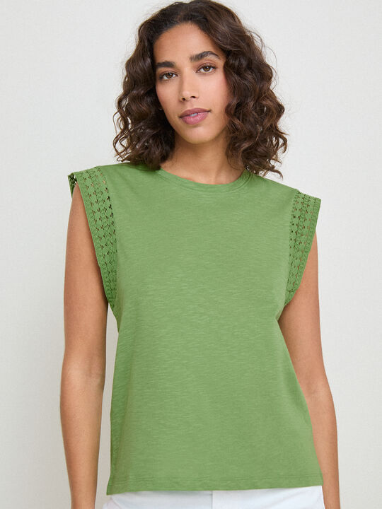 TOP CROCHET DETALLE Hoja image number null