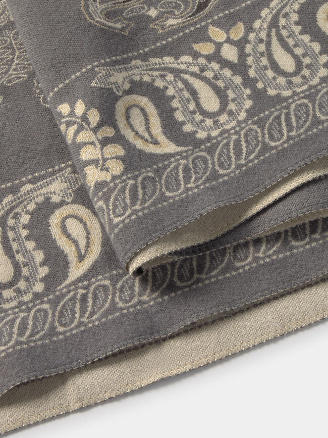 BUFANDA DISEÑO BANDANA Gris