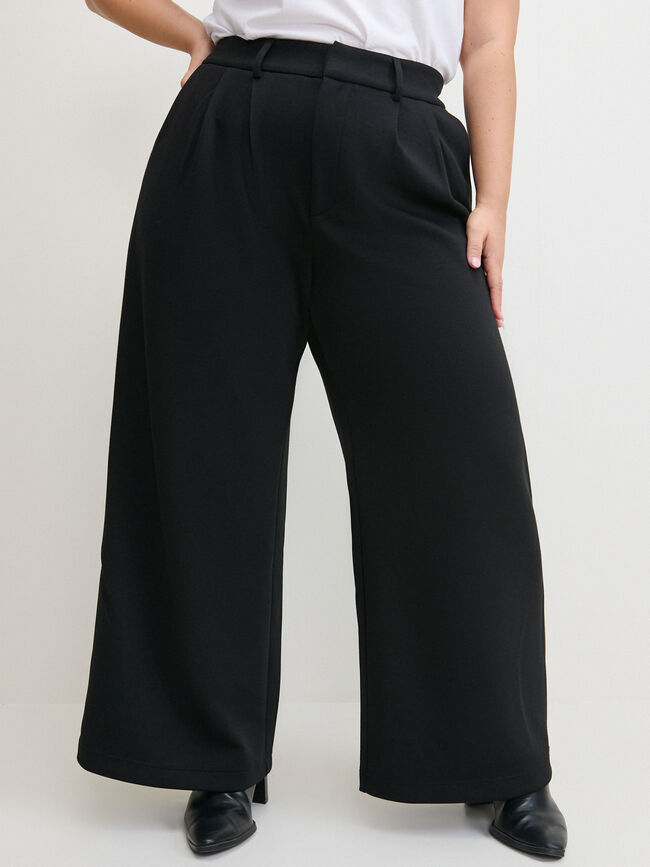 PANTALON PINZAS Negro