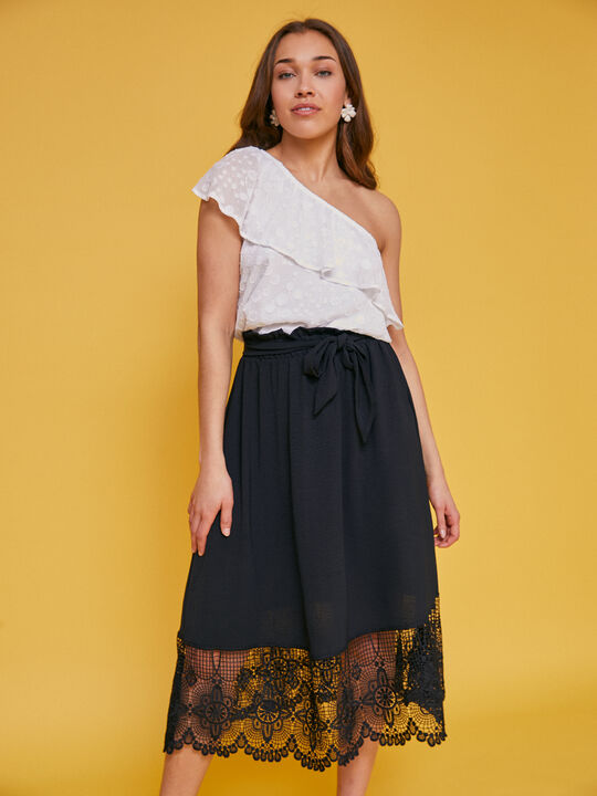 Falda detalles crochet Negro image number null