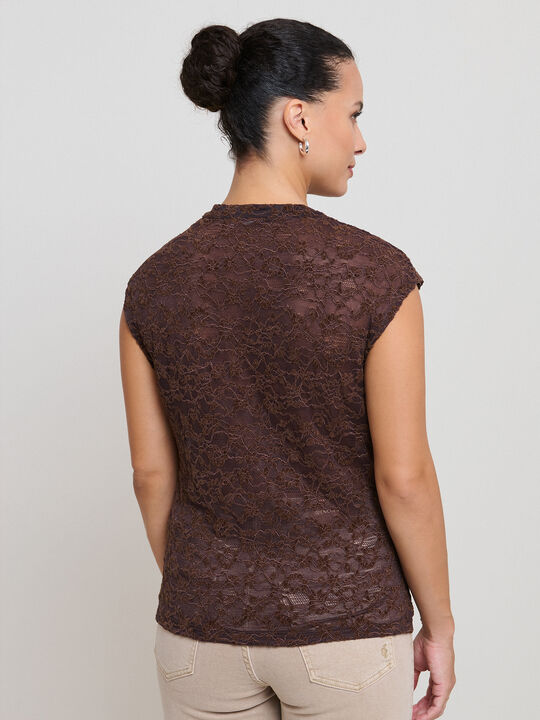 CAMISETA LACE  FLOR CHENILLA MARR&Oacute;N Marron image number null