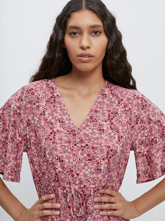 CAMISETA CUELLO PICO Maquillaje Oscu image number null
