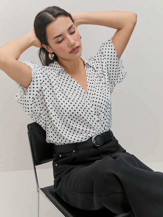 BLUSA VOLUMEN LUNARES Blanco Optico image number null