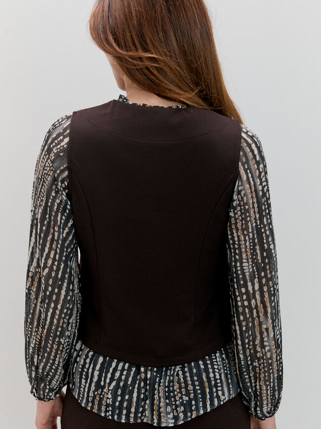 CHALECO DETALLE BOTON Marron chocolat