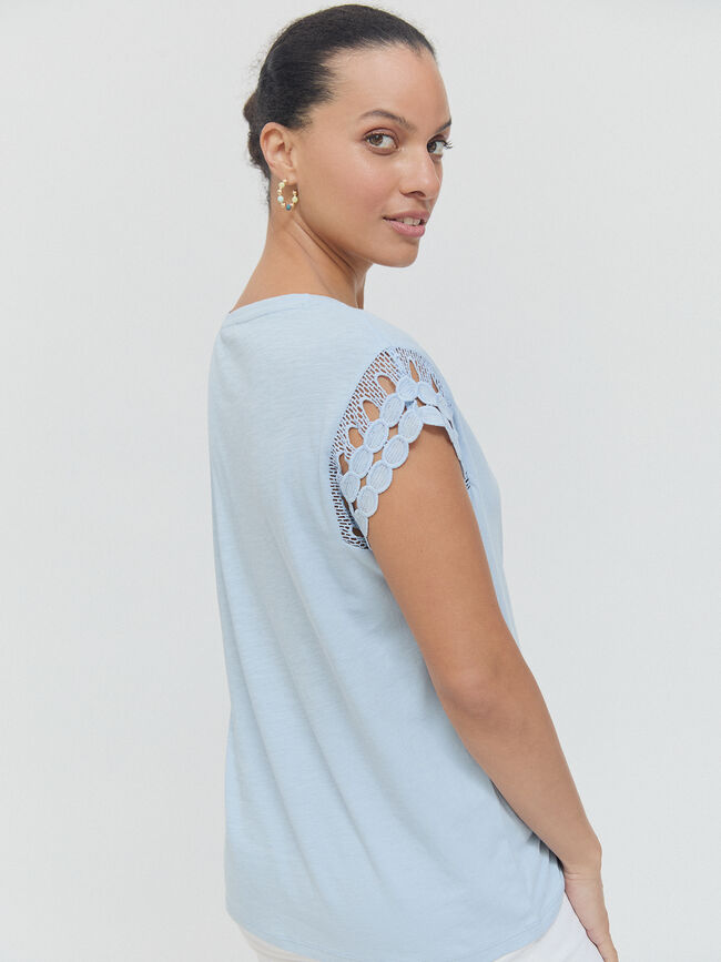 CAMISETA DETALLE azul blush
