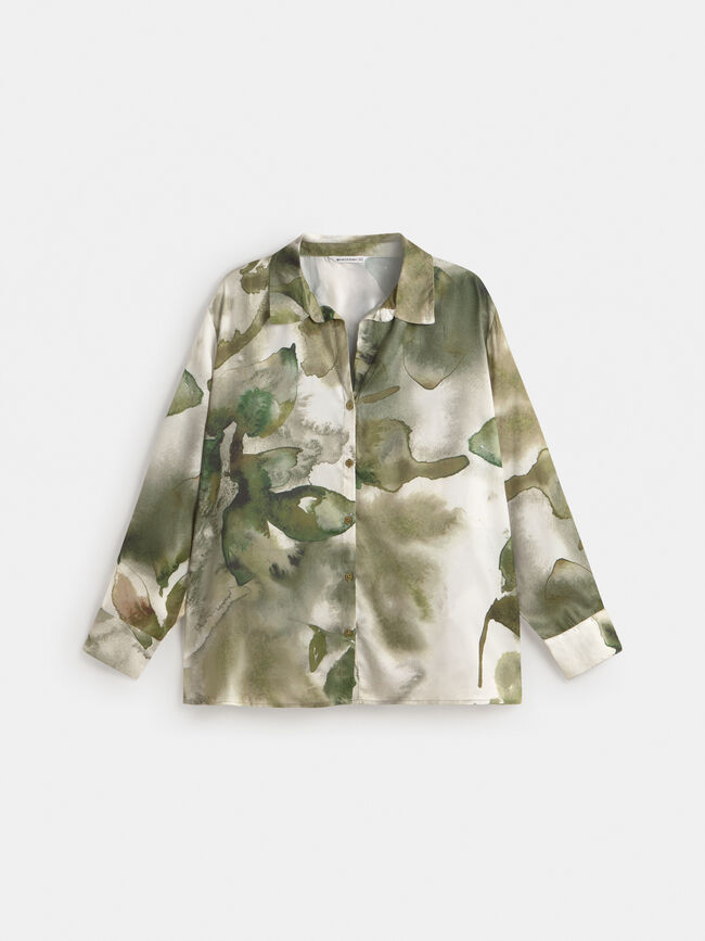 CAMISA SATEN ESTAMPADA Hoja
