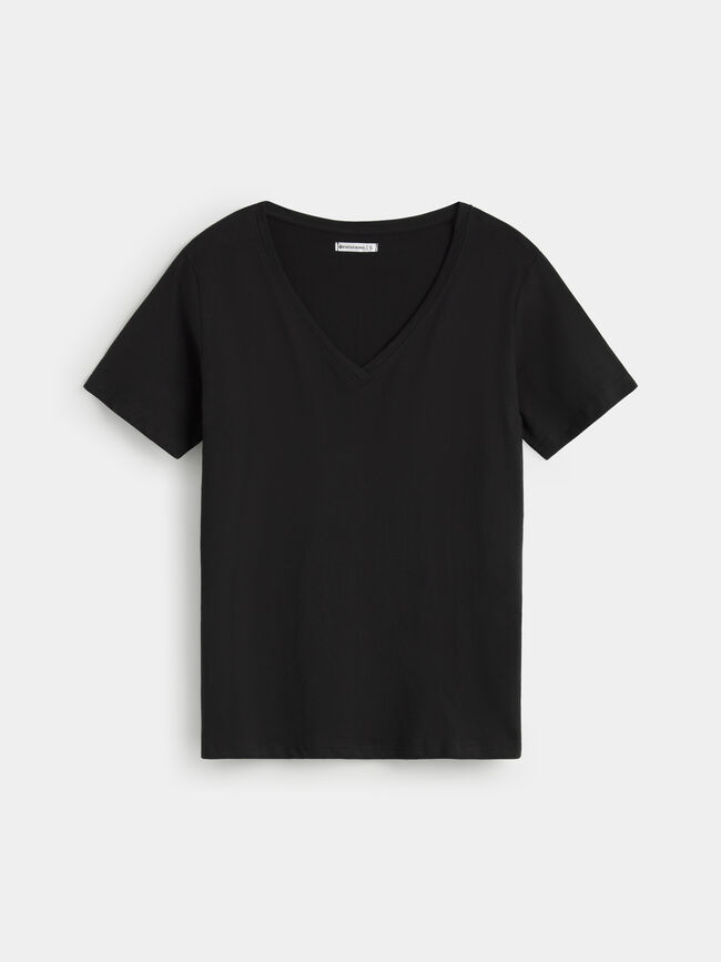 CAMISETA CUELLO PICO Negro
