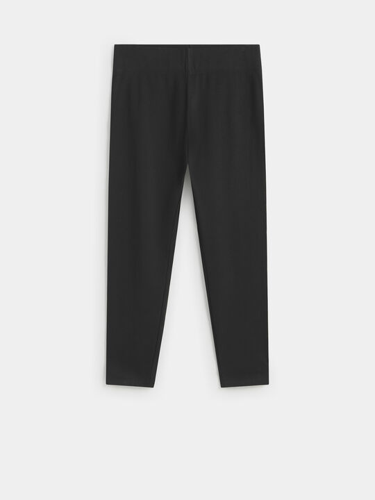 LEGGING CAPRI Negro image number null