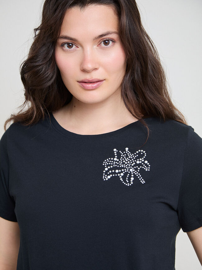 CAMISETA FLOR PERLAS Negro