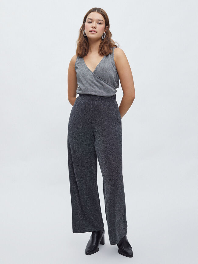 PANTALÓN RECTO BRILLO Negro