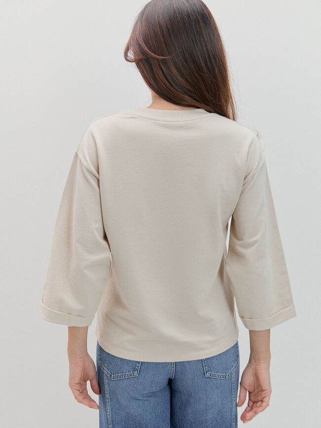 CAMISETA DETALLE CAF&Eacute; Piedra