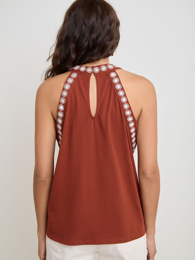 TOP DETALLE CONTRASTE Marron Medio