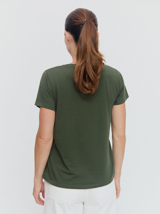 CAMISETA ESTAMPADO SERPIENTE verde militar