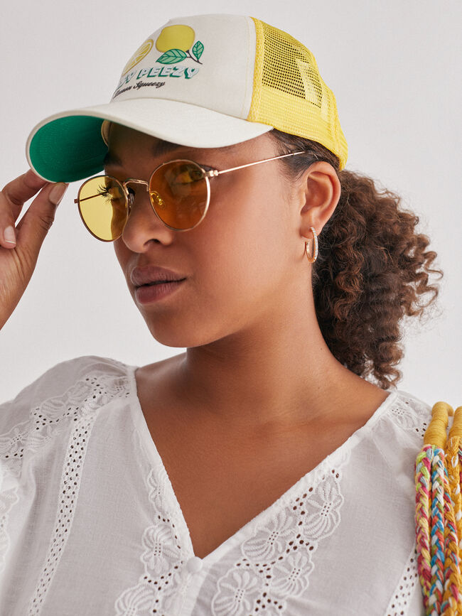 Blusa abotonada detalle bordados Blanco Optico