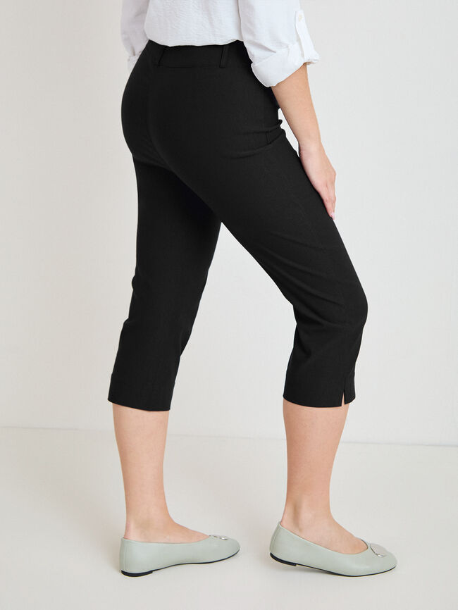 PANTAL&Oacute;N CAPRI Negro