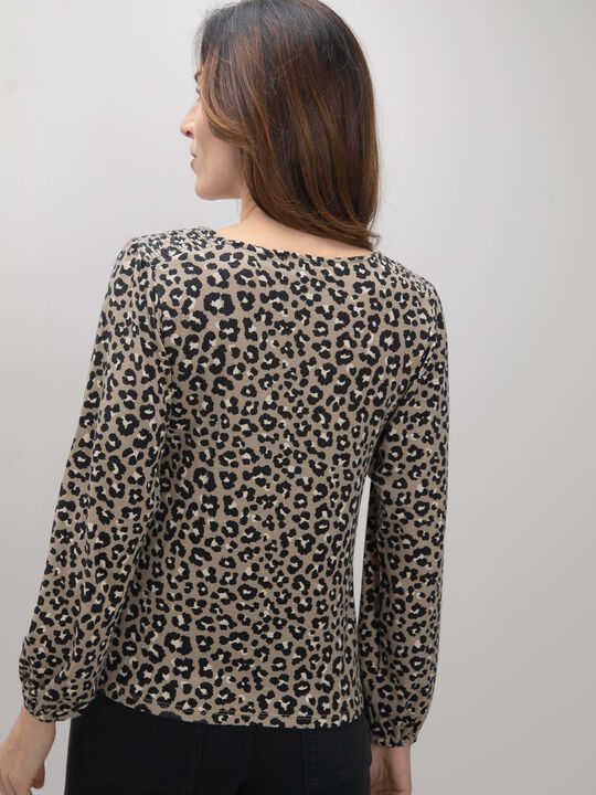 CAMISETA PIEZA HOMBRO Estampado 1 image number null