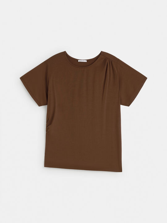 CAMISETA DETALLE PLIEGUE BROWNIE image number null