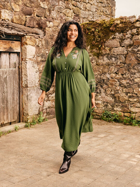 VESTIDO LARGO BORDADOS verde militar image number null
