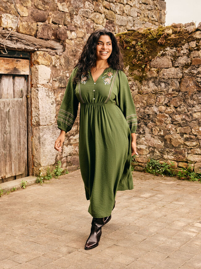 VESTIDO LARGO BORDADOS verde militar
