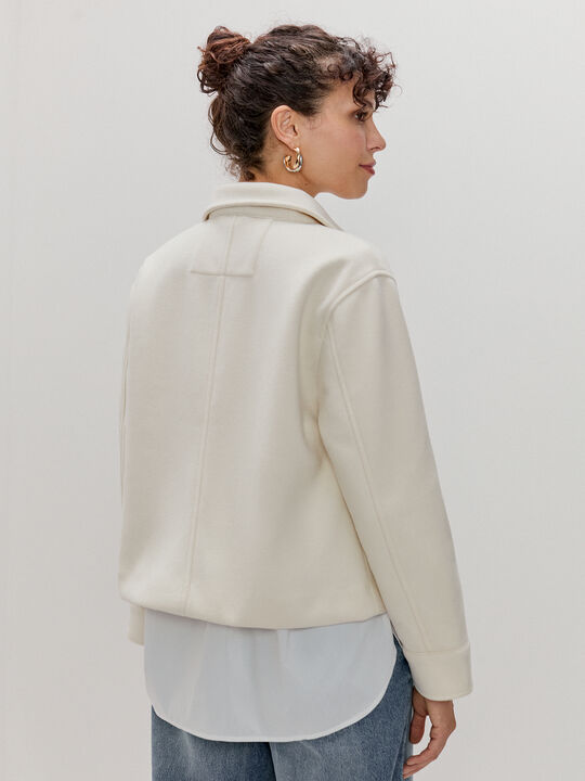 CHAQUETA CORTA PAÑO Crudo image number null