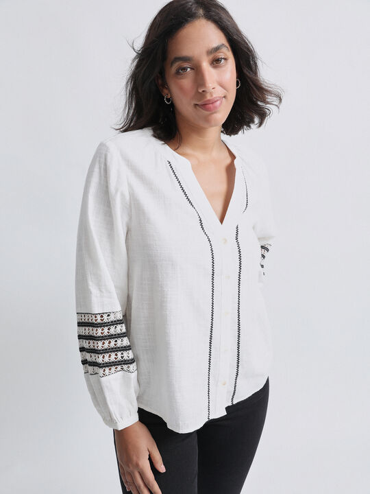 BLUSA DETALLE MANGA Blanco Hueso image number null
