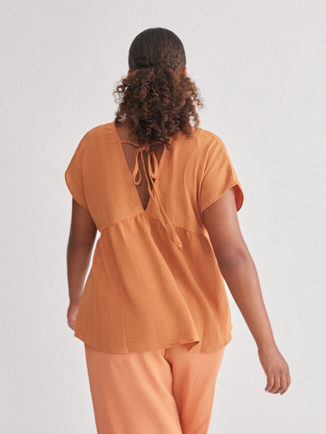 Blusa puntilla en escote Naranja quemado