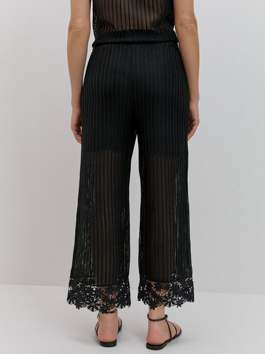 PANTALON DETALLE CROCHET Negro image number null
