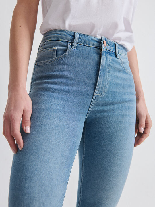 VAQUERO RECTO CAPRI Mid blue image number null