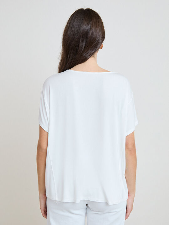CAMISETA DETALLE CUELLO Blanco Hueso image number null